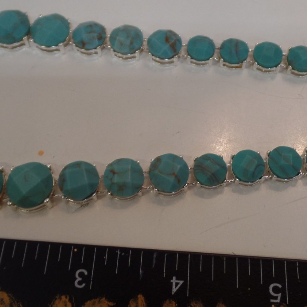 BNWT Ralph Lauren Silvertone & Faux Turquoise Necklace Adj 18.5" - Picture 6 of 10